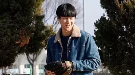 善宇|《请回答1988》：善宇为什么那么勇敢？因为爱是一个人最大的底气