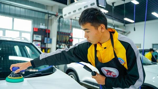 职业教育|职业教育前景良好 如何选择一所靠谱的学校