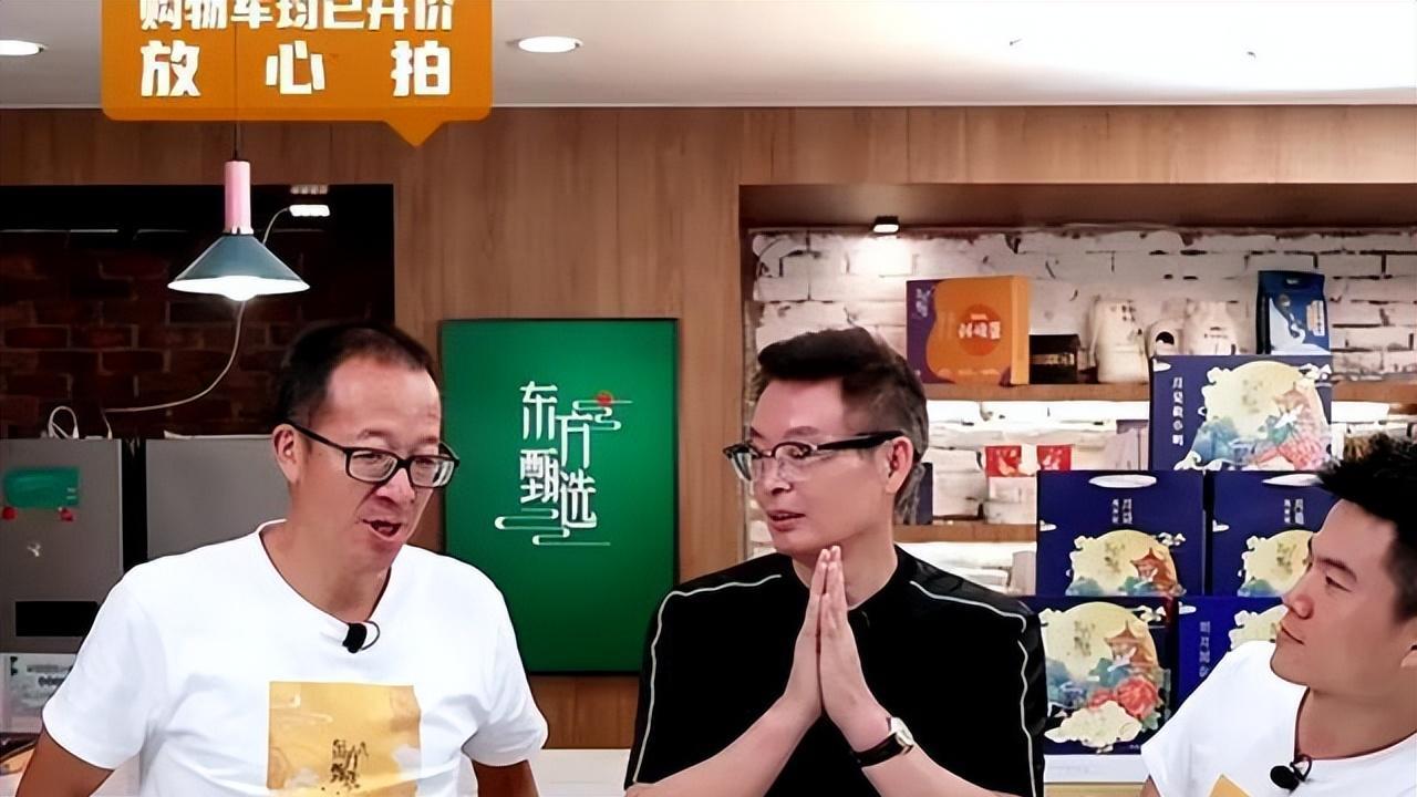 董宇辉|董宇辉和樊登你更喜欢谁？樊登董宇辉哪个说书卖书更厉害？