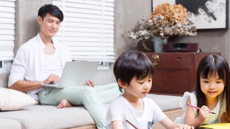 |做一个成熟的男人需要什么条件？在这4件事情上保持低调就好