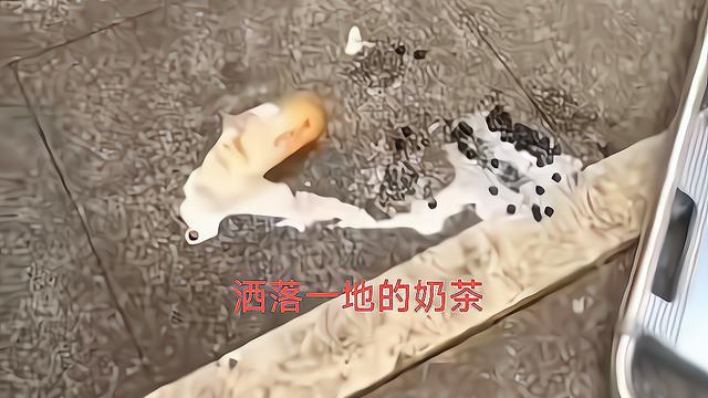 四川小伙喝奶茶后倒地不起，失去意识，知情者：可惜没救回来