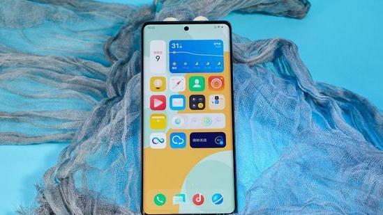 vivo|vivoX80Pro+曝光：后置副屏+顶尖性能，新一代安卓顶尖旗舰来了