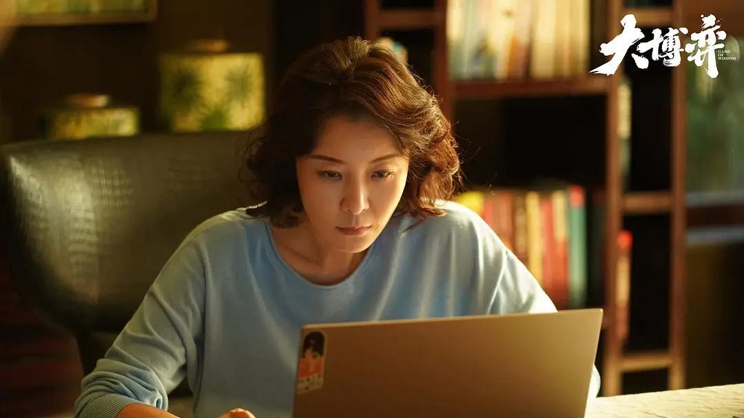 柯蓝|明明同一个人，演完《人民的民义》又演《大博弈》，她差点没认出