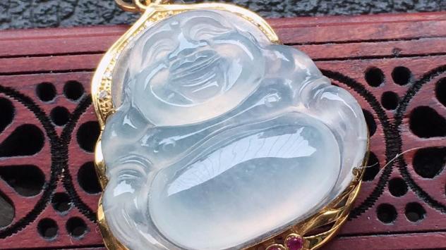 翡翠|买翡翠人的眼里，翡翠的分类是不一样的，主要是因为喜好不同