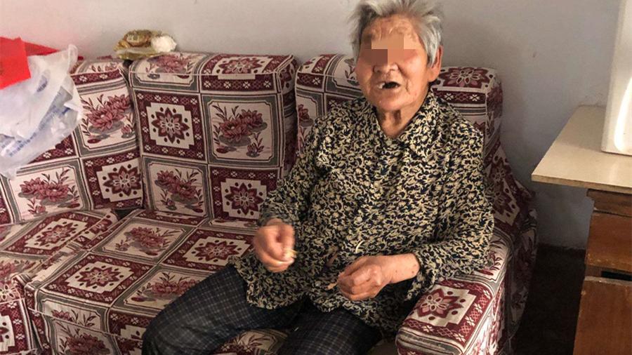 案例：78岁老太被孙子活埋，只因撞破其与邻家寡妇的偷情