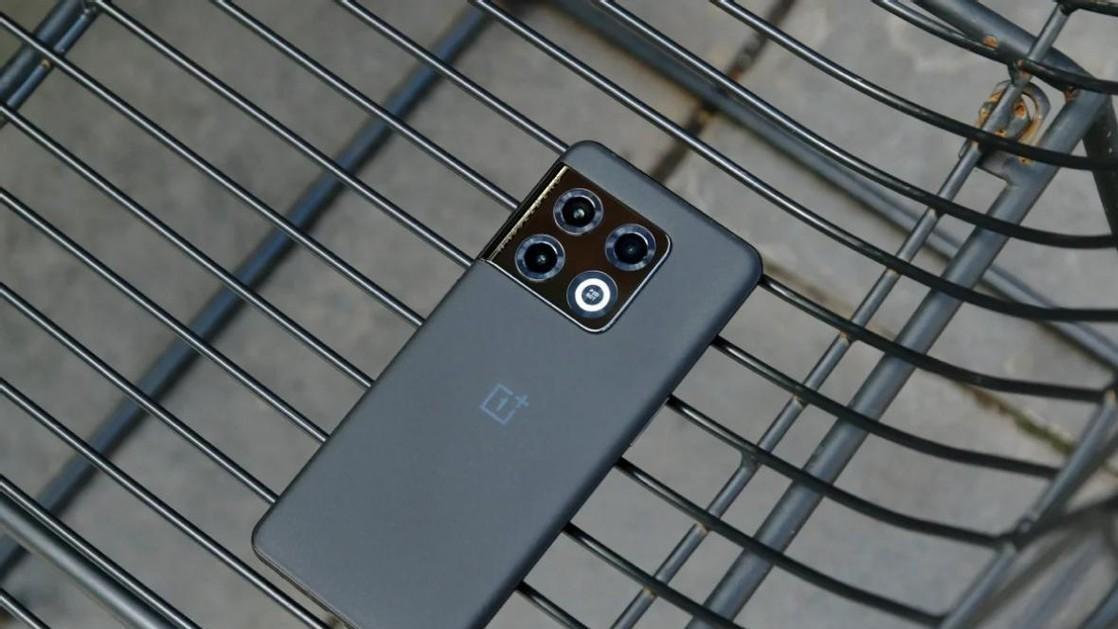 一加科技|官方补贴2000元，12G+512G大存储旗舰，如今低价退场了！