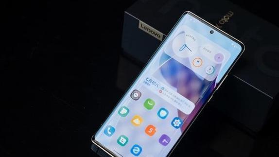 摩托罗拉|摩托罗拉X30Pro和红米K50至尊版全面对比：谁更值得买？