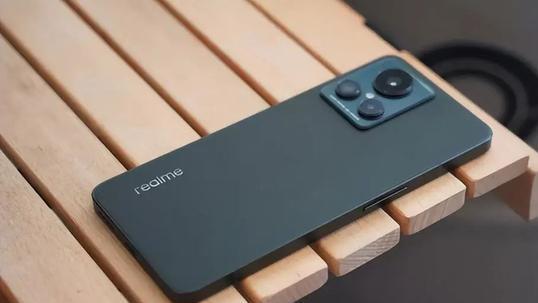 电池|2022年换手机可以看看这四款，性能强耗电少还便宜，用5年也流畅