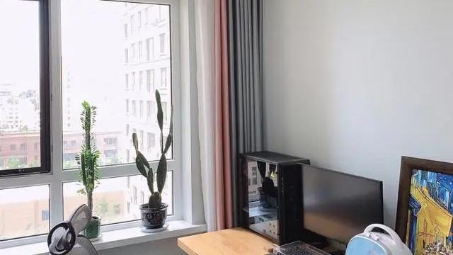 越来越流行装修北欧风格，不做电视墙，墙面刷网红漆，好看不花哨