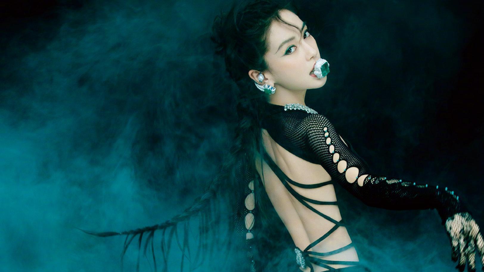 Angelababy Angelababy的国风大片绝美，她最近的杂志照都太好看了
