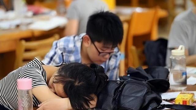 九台|2022研究生院竞争力排名出炉，榜首以满分优势，连续2年超越清北