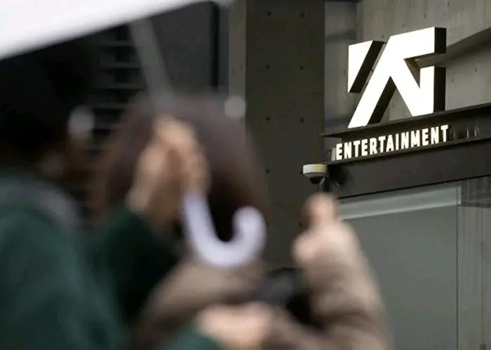 家有九凤|YG新男团少人！理由让粉丝崩溃！“YG没落了”“TREASURE待遇差”！