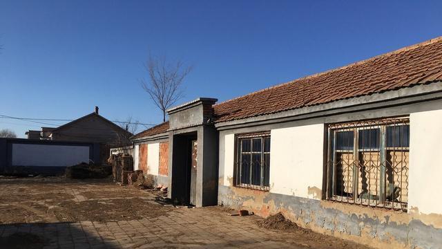 为何南方农村喜欢盖楼房，北方却是带院子的大平房？是北方冷吗？