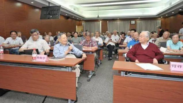 物理学家何祚庥：中国的优秀科学家，都是美国的科学土壤长出来的