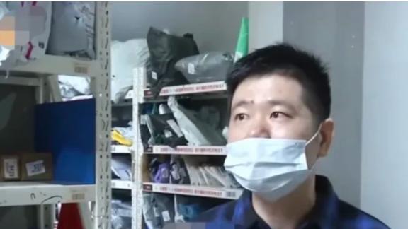 浙江杭州，一男子花了270000元接手了一家快递站点