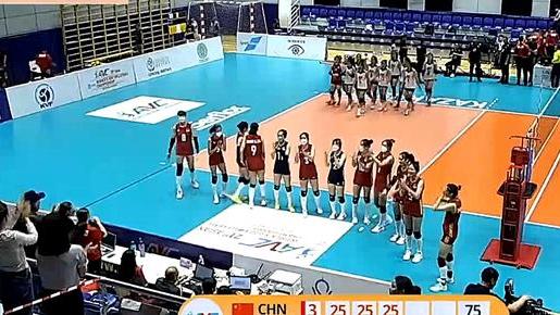 女排|10个赛点！中国女排3-0泰国，将和日本争冠，现场观众大喊China