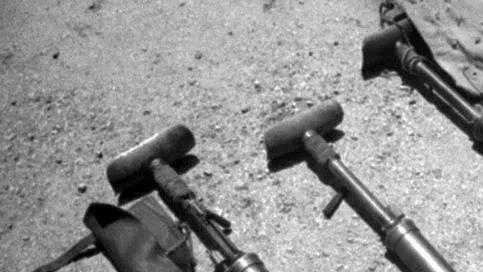 李云龙|《亮剑》: 张万和用20箱手榴弹换李云龙一把日军指挥刀，值得吗？