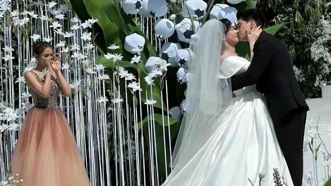 马东锡|51岁马东锡官宣已结婚一年，小17岁老婆颜值超高不输明星