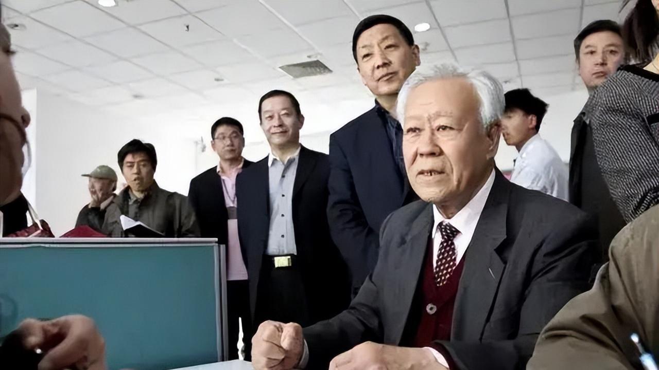 退休|2022人口老龄化再度升级，60岁高龄员工重返工作岗位：中国将出现一波白发工作热潮