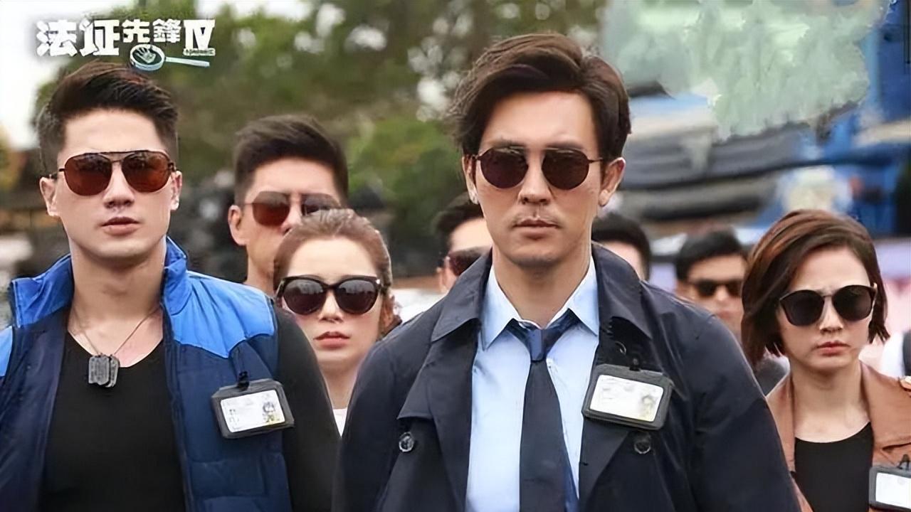 姐姐|?4集就下线8人，演员大换血，刚播就上17个热搜，《法证5》真爆了！