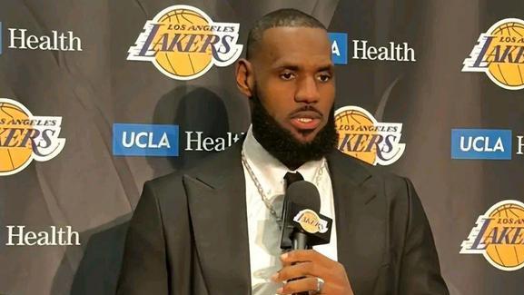 湖人队|詹姆斯的影响力超库里，湖人成为了今年全美最受欢迎的职业球队！