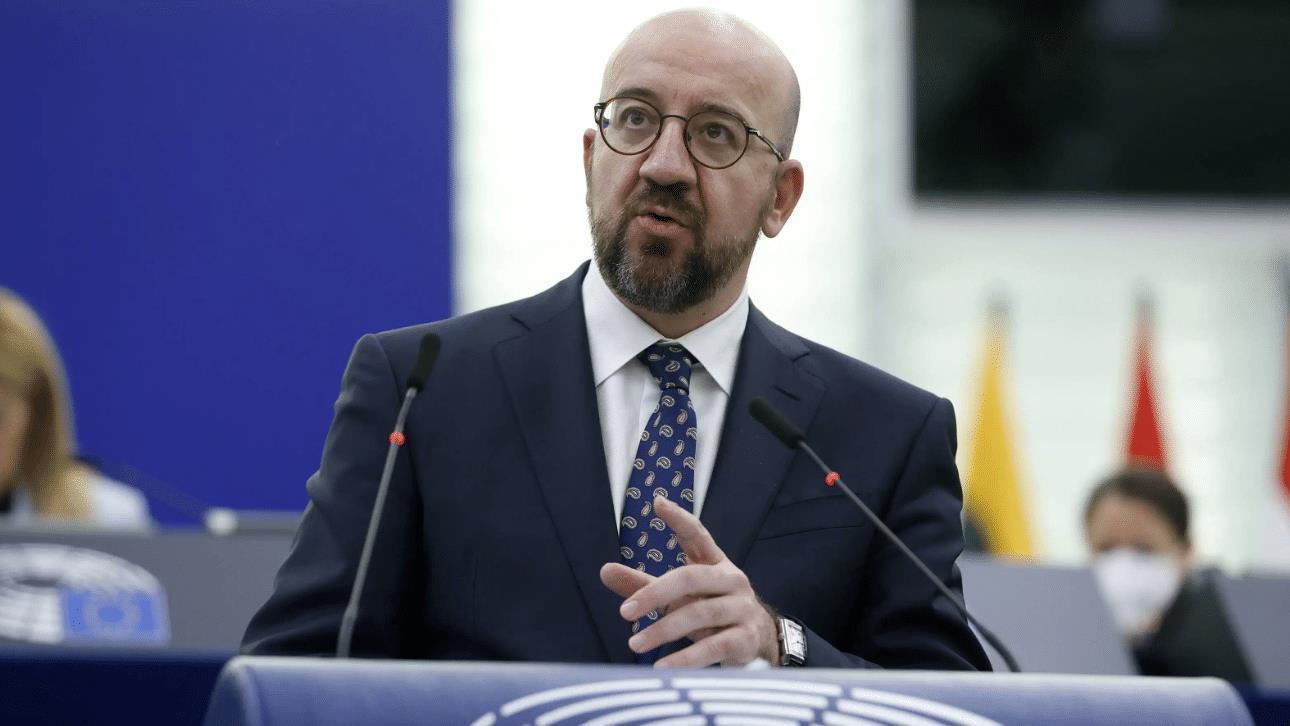 芯片|打响“去美化”第一炮，超3300亿元的芯片法案正式通过！