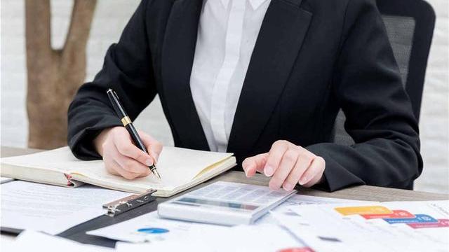 |两女干部拒绝提拔受处分：拒绝升职加薪的年轻人，到底是为了啥？