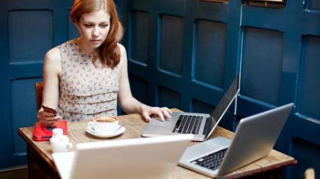 |职场中有必要给领导送礼物吗？职场小白：礼物救了我