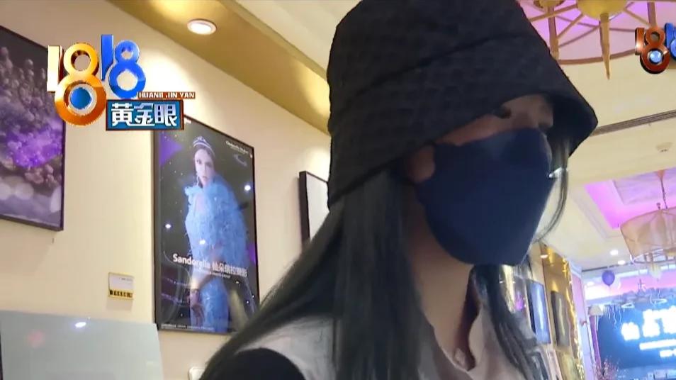 杭州一女子到摄影楼拍写真，男友看完怒了：为什么这么暴露？