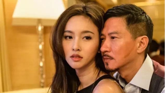 张家辉|张家辉出演《扫毒》时，导演特地说：“这部戏里给你准备了很多吻戏，古天乐都没有