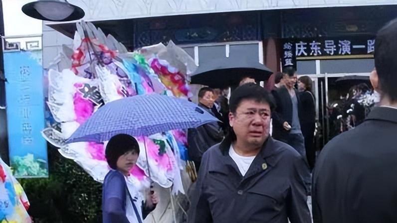 徐庆东|“季洁”王茜：帮亡夫完成遗愿，丈夫去世8年仍未嫁