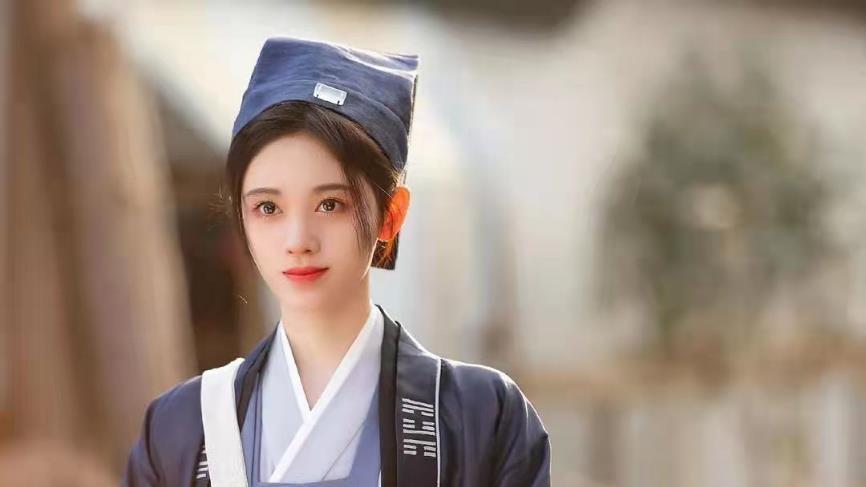 赵敏|?这9位才叫真正的“女扮男装”，最后一位差点以为是男人