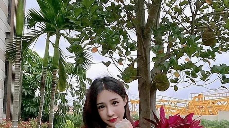 唐山|李易峰正牌女友发文：无法相信在一起三年的人，变成这副模样