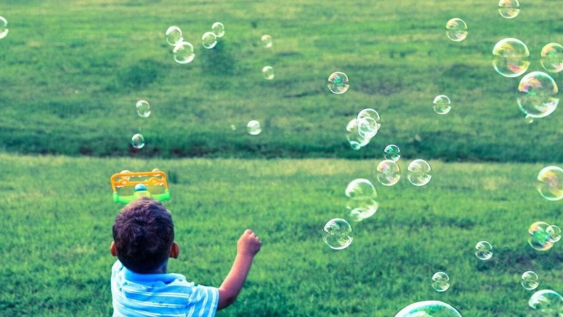 用洗洁精制作泡泡水时，加点什么泡泡不容易破？蚂蚁庄园今日答案