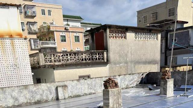 楼顶铺隔热棉防晒，用的不好就是智商税，这2种方法可好使多了！