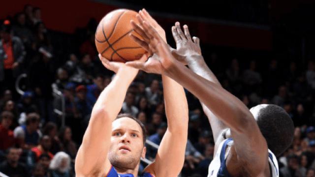 三分六中五轰出30！湖人的目标爆发了，独行侠们可以用两换一的交易去抢夺人才