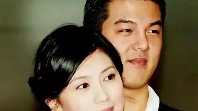 贾静雯|2008年，贾静雯得知丈夫在她怀孕期间，招惹嫩模时，两人大吵一架。