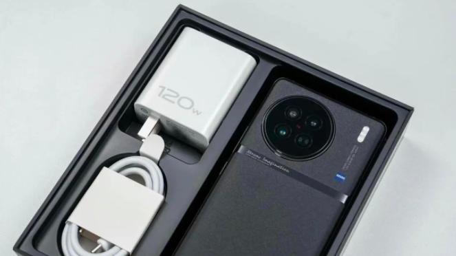 vivoX90做了哪些升级？屏幕、外观、性能详细分析，欢迎了解