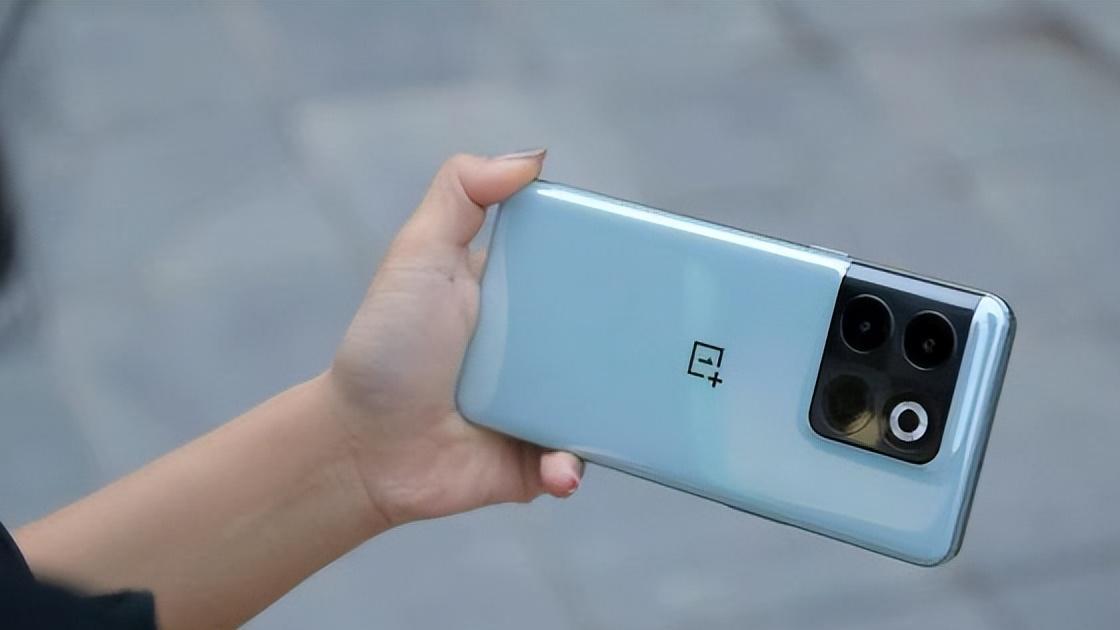 诺基亚|定位相同，一加Ace Pro和IQOO10综合对比，哪一款更最值得入手？