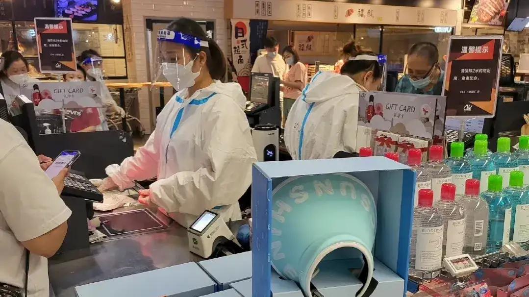 保安|为何超市工资那么低，还能招到人？这次终于从保安口中得到了答案