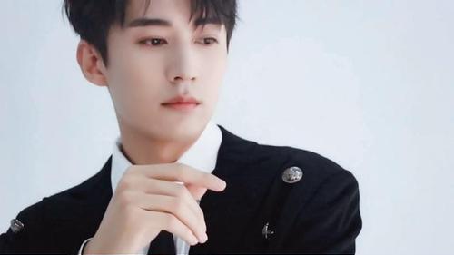 袁冰妍|袁冰妍试水失败，与刘学义合作的《落花时节》播出之路属实艰难！