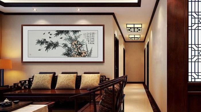 客厅沙发墙挂画，这三款花鸟画，让家不甘平庸尽显品位