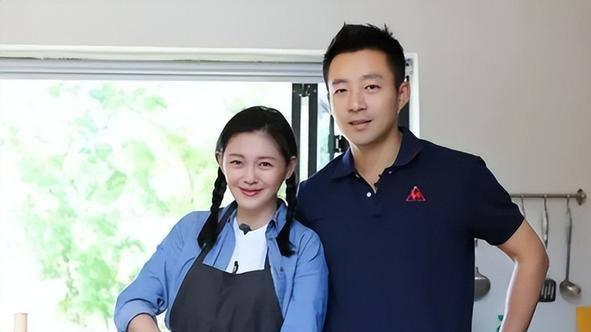 大S|汪小菲让大S把床垫烧了，却给前妻保留了最后的体面，他还爱她吧