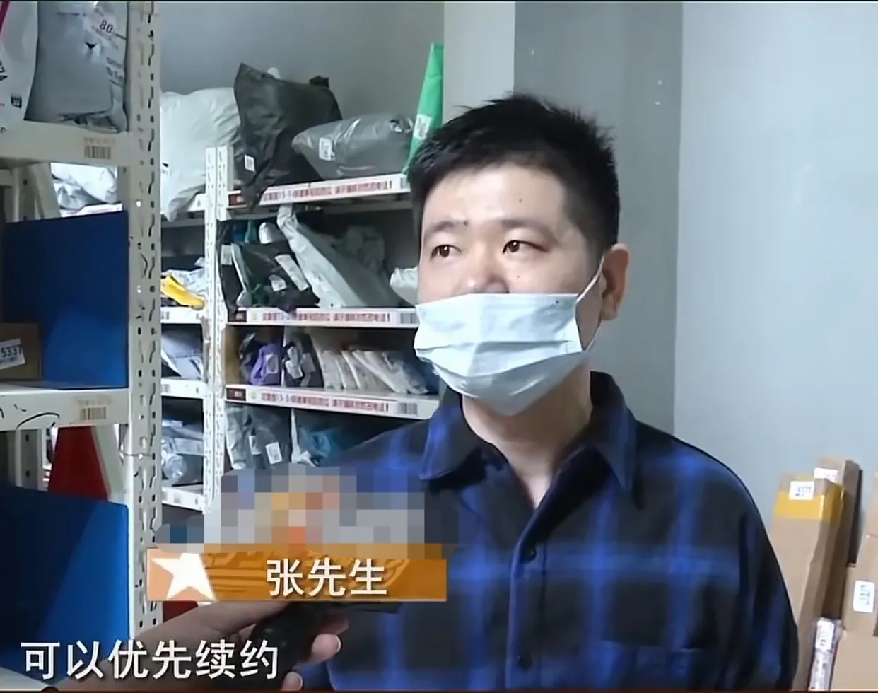 浙江杭州，一个男子花了21万转让费，承包了一个快递站点