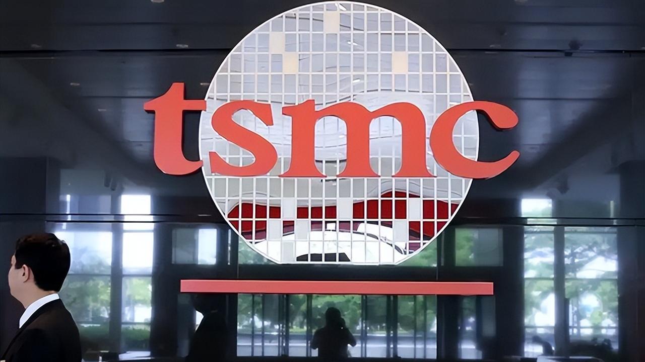 电子商务|1000名工程师将举家迁徙，台积电被美国釜底抽薪，张忠谋无动于衷