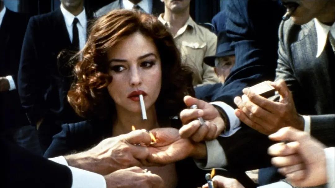 |国外五部经典限级电影，每一部都是看点十足，别说你一部都没看过