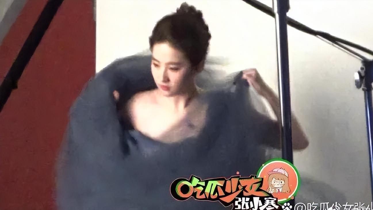 刘亦菲|刘亦菲婚纱造型路透，无论任何角度，刘亦菲都能将“美丽”挥发得淋漓尽致！