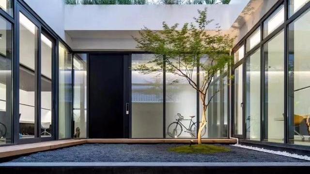 看了很多人家的窗，发现选不好窗户，夏天太热冬天太冷还不节能