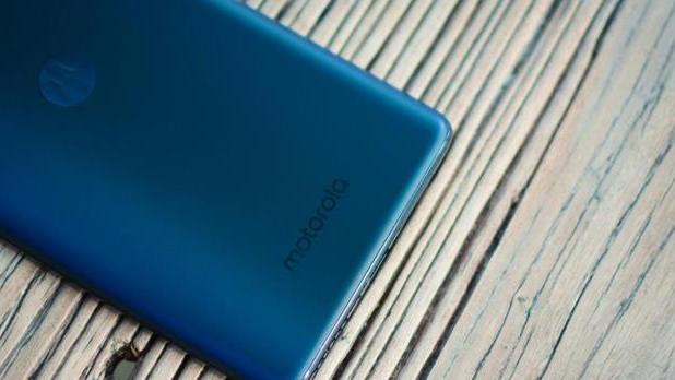 摩托罗拉|摩托罗拉彻底妥协！骁龙8+12GB+256GB顶配价格跌至冰点