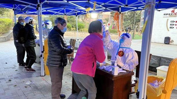 费用自理！四川阆中3.5元“常态化”核酸：每次可收283万，贵吗？